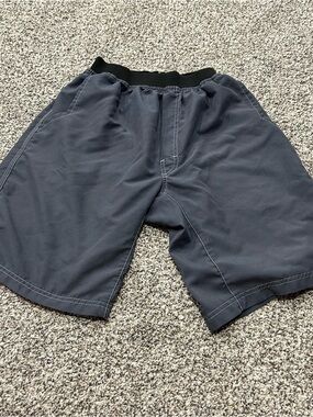 Prana Super Mojo Shorts Mens M Black Grey Waistband Gym Running